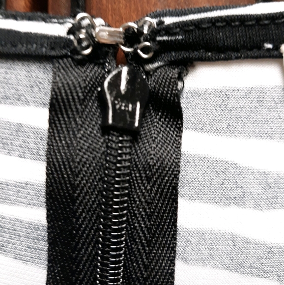 Michael Kors Zebra Sleeveless Dress - Picture 5 of 5